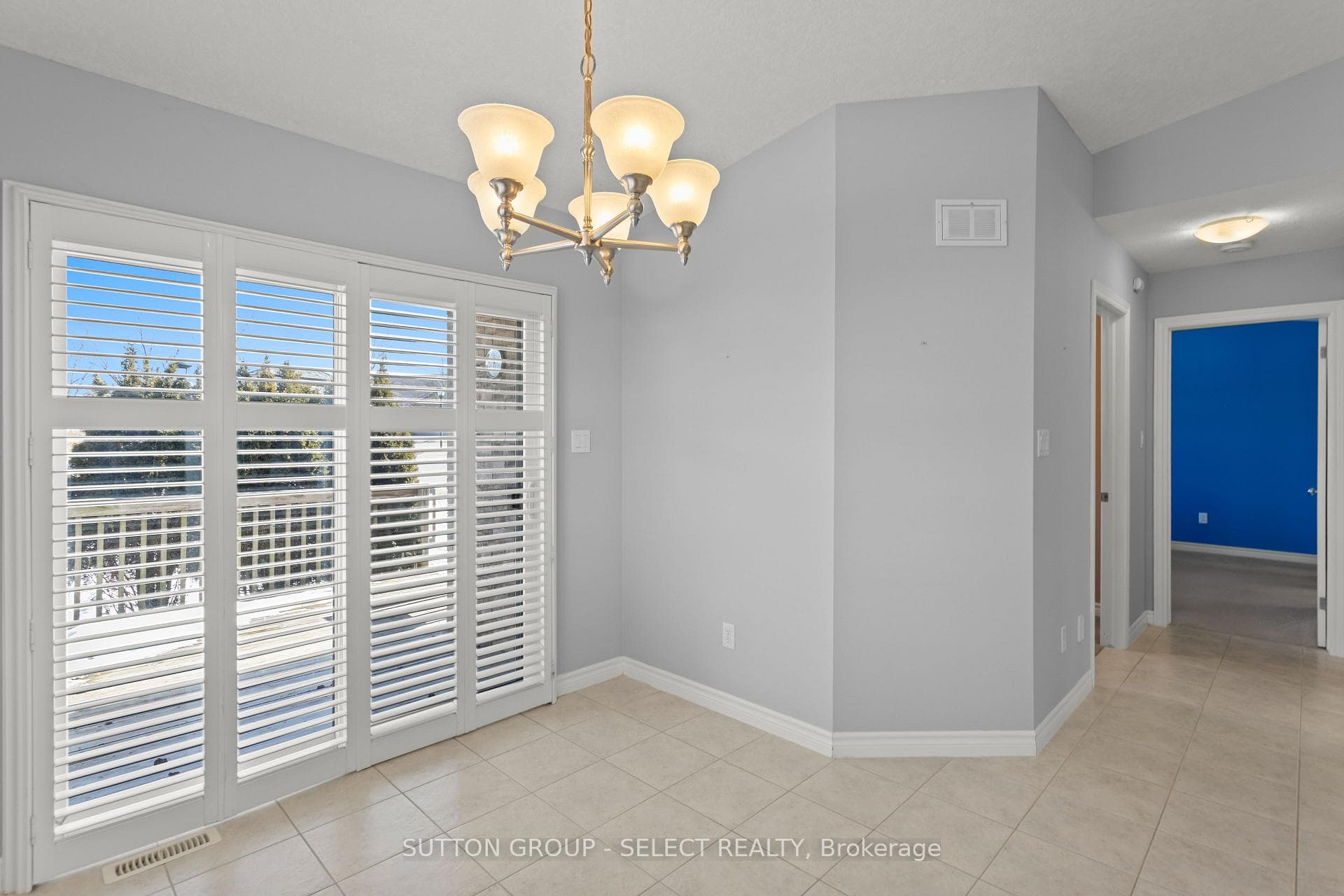 2094 Denview Avenue photo 15