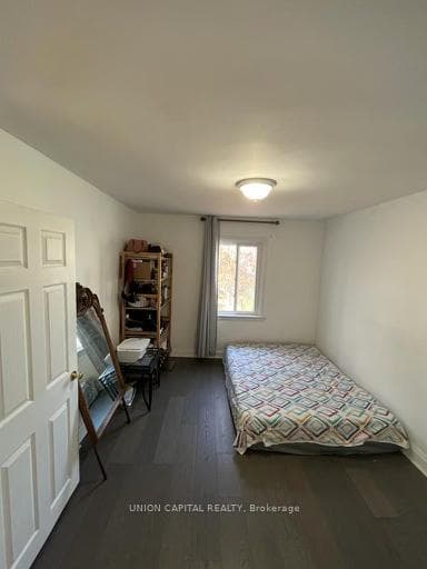 64 Delwood Drive Unit Main photo 10