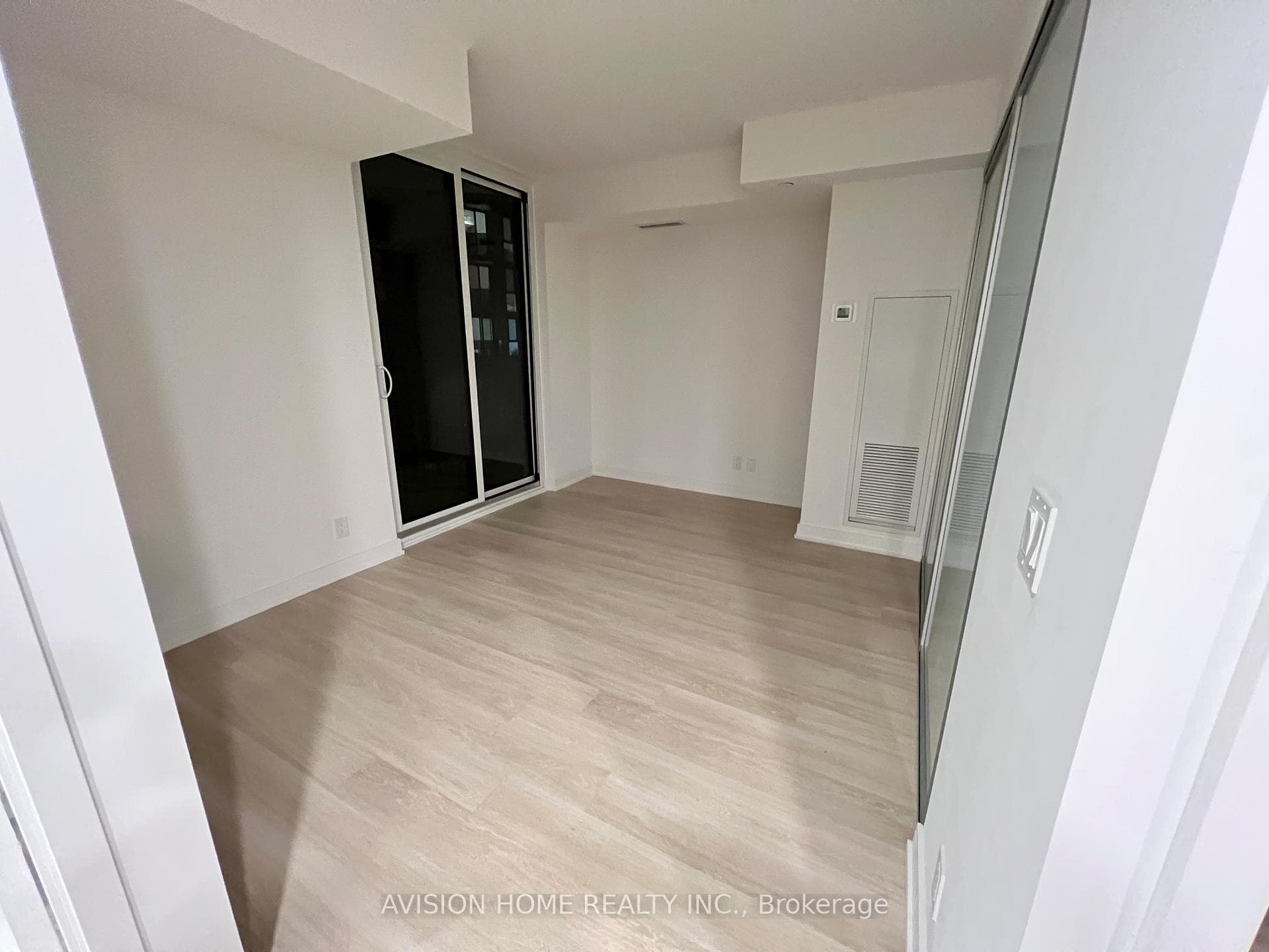 30 Tretti Way Unit 201 photo 9
