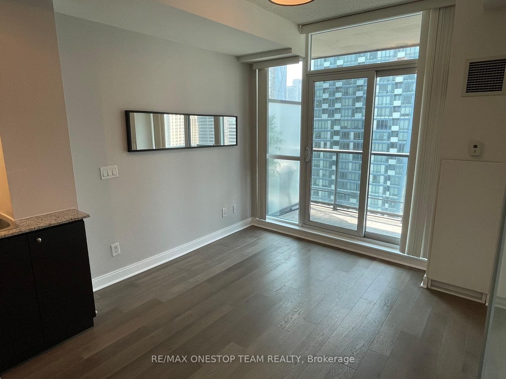 1 Scott Street Unit 3005 photo 12