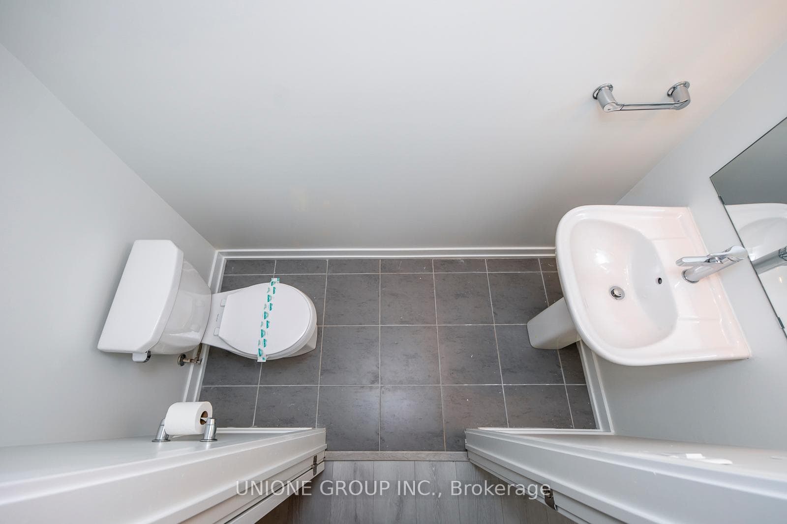 3562 Colonial Drive Unit 12 photo 13