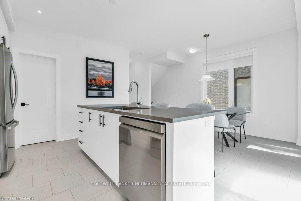17 Briar Court photo 10