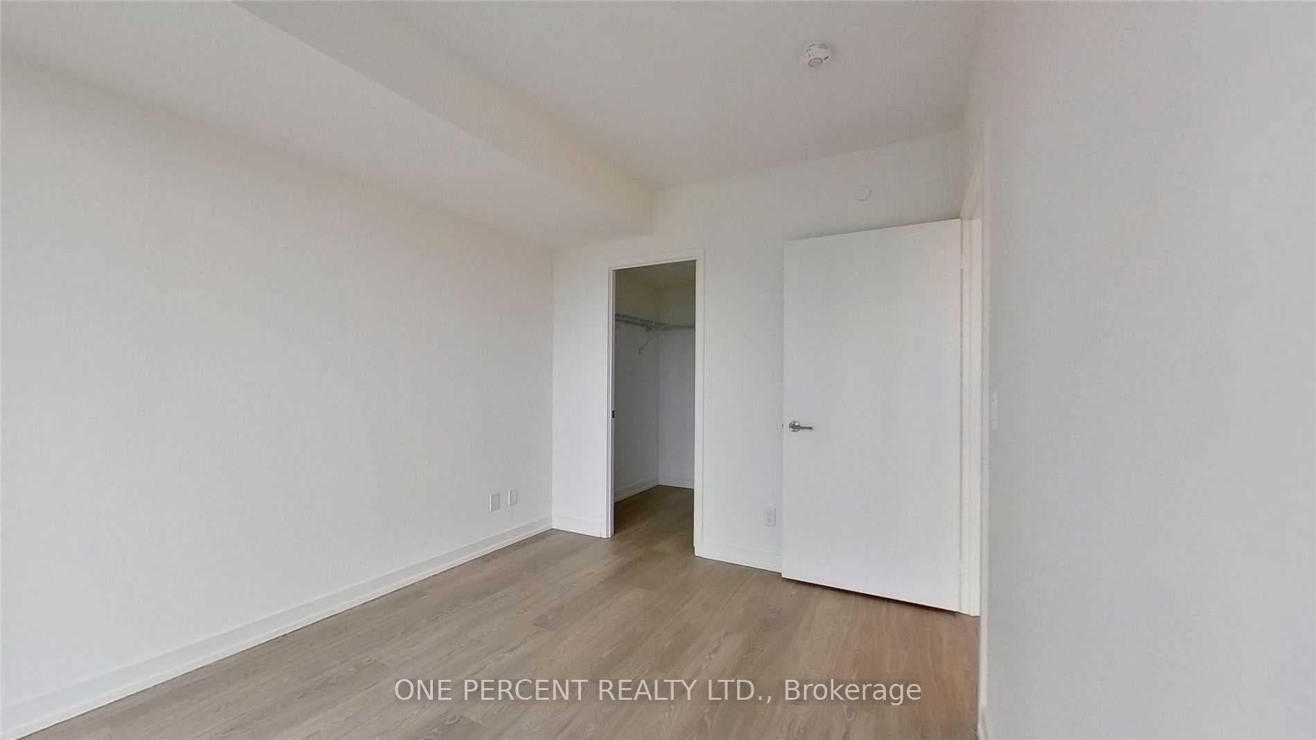 19 Western Battery Road Unit 2722 photo 17