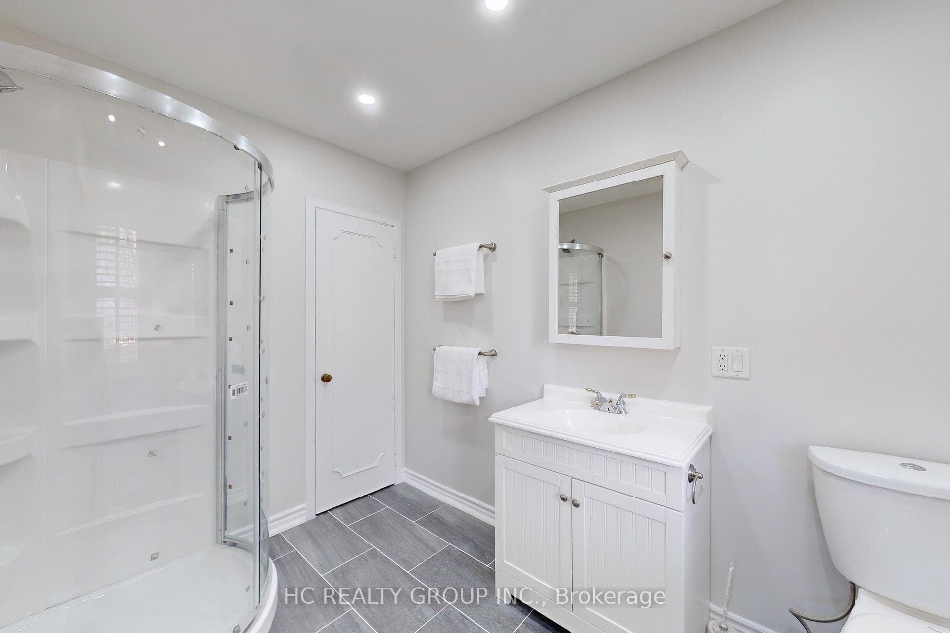 21 Honeybourne Crescent photo 17