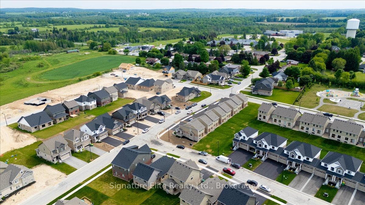 68 Uplands Drive photo 48