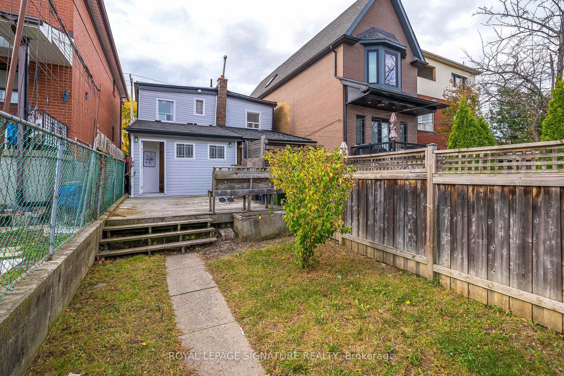 181 Earlscourt Avenue photo 18