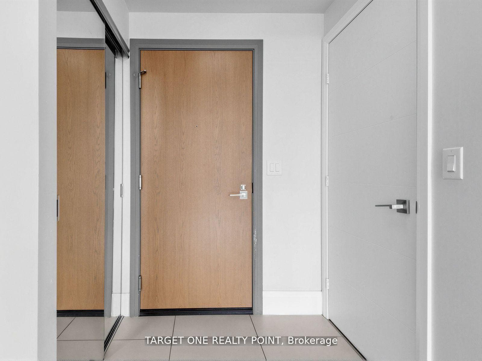 28 Uptown Drive Unit Rg20 photo 3