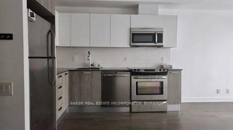 1815 Yonge Street Unit 703 photo 11