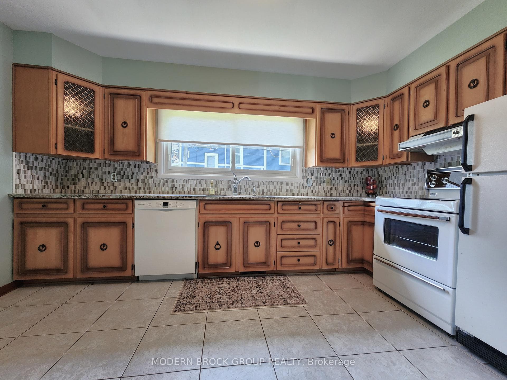 2 Woodlawn Place photo 23