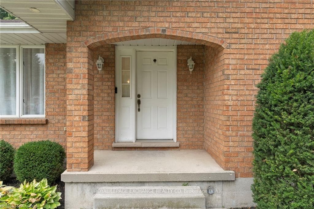 Arched front entry