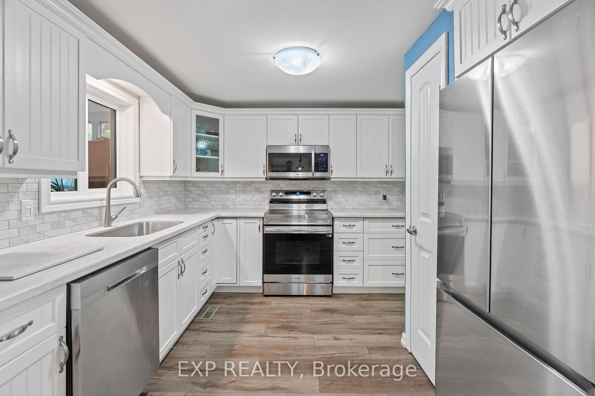 362 Shannon Boulevard photo 14