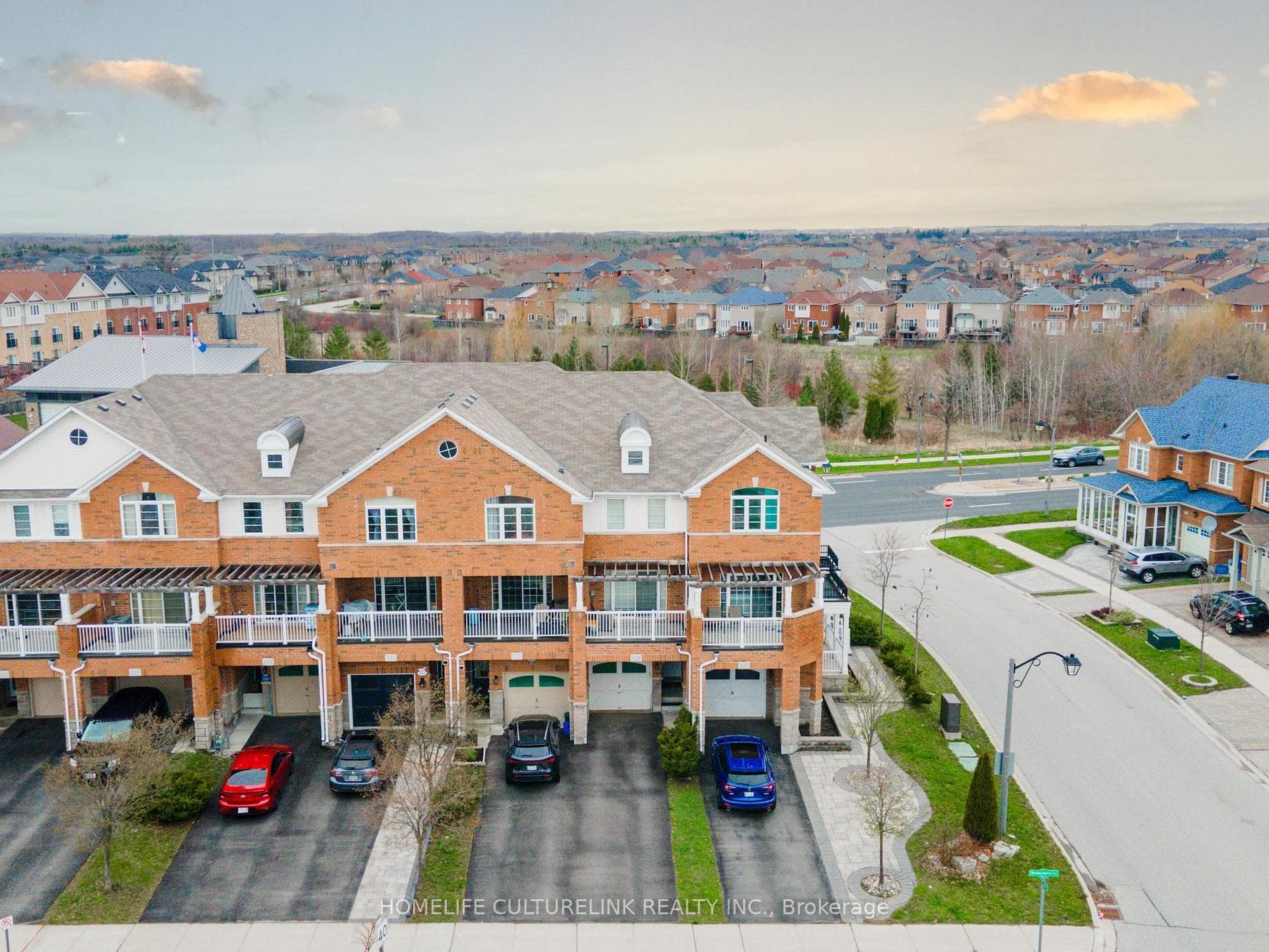 125 Chokecherry Crescent photo 33