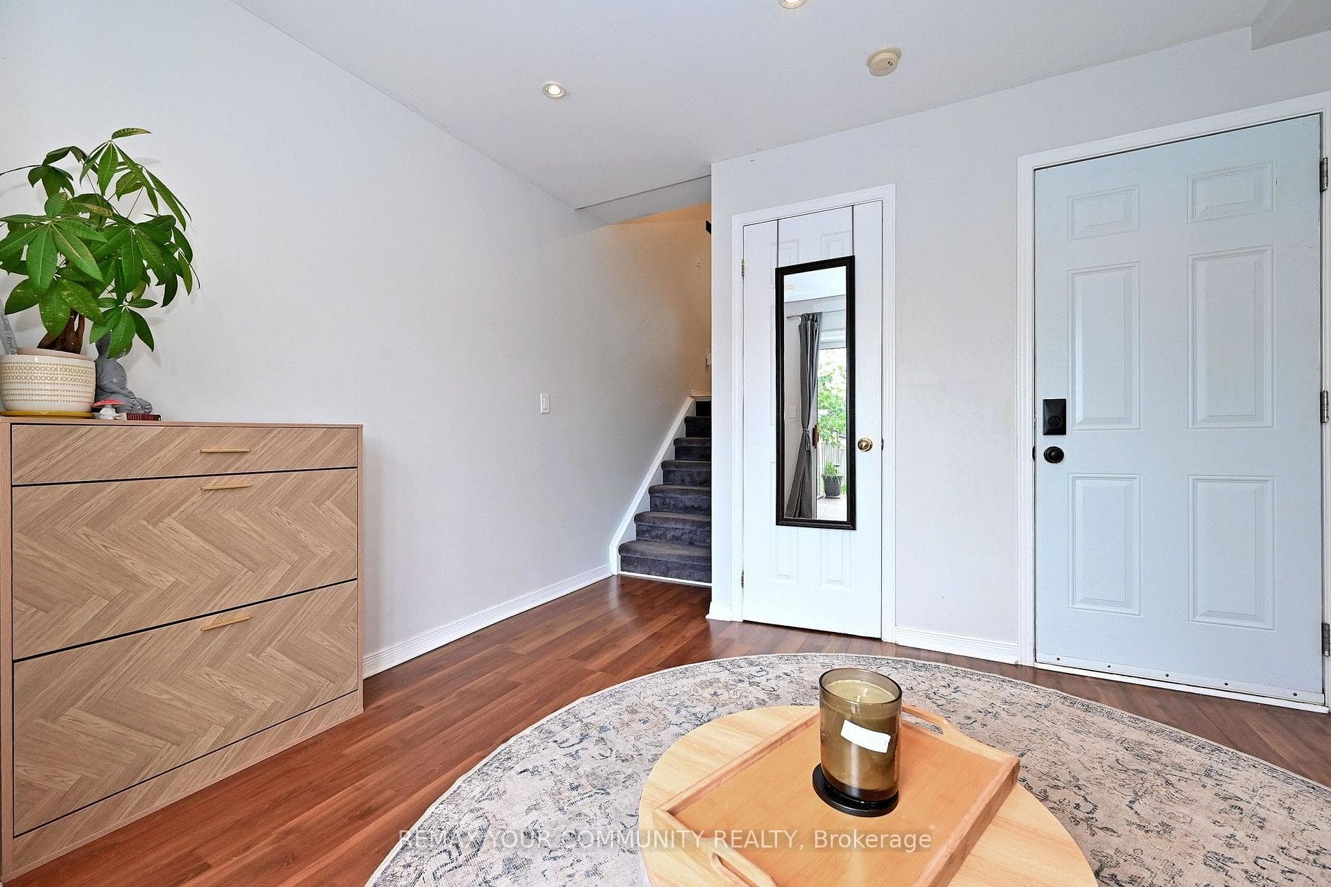 57 Hattie Court photo 34