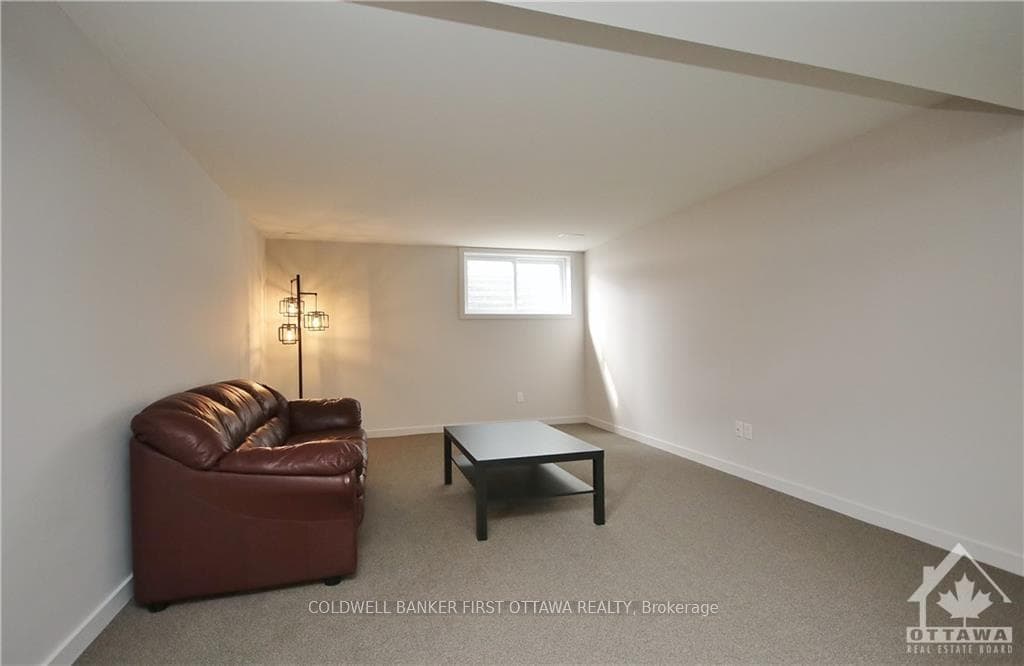 298 LONGWORTH Avenue photo 22