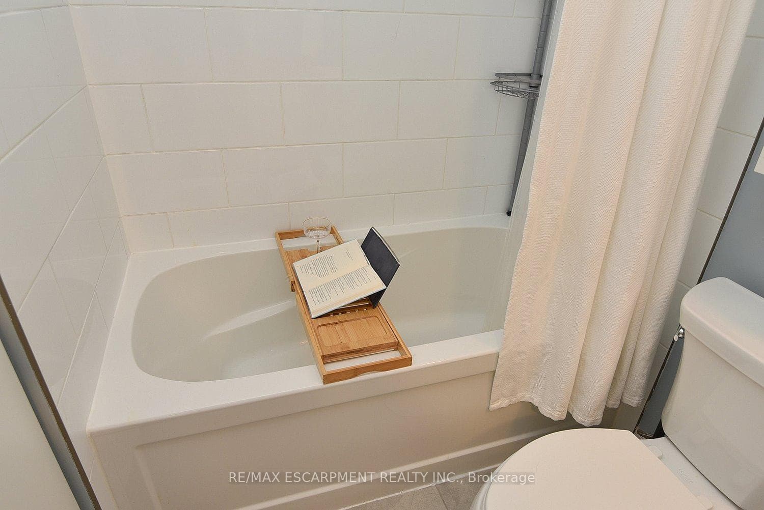 170 Rockhaven Lane Unit 320 photo 19
