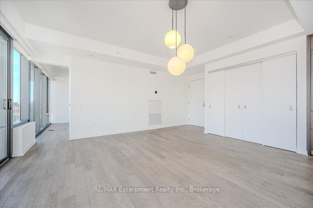60 Colborne Street Unit 802 photo 9