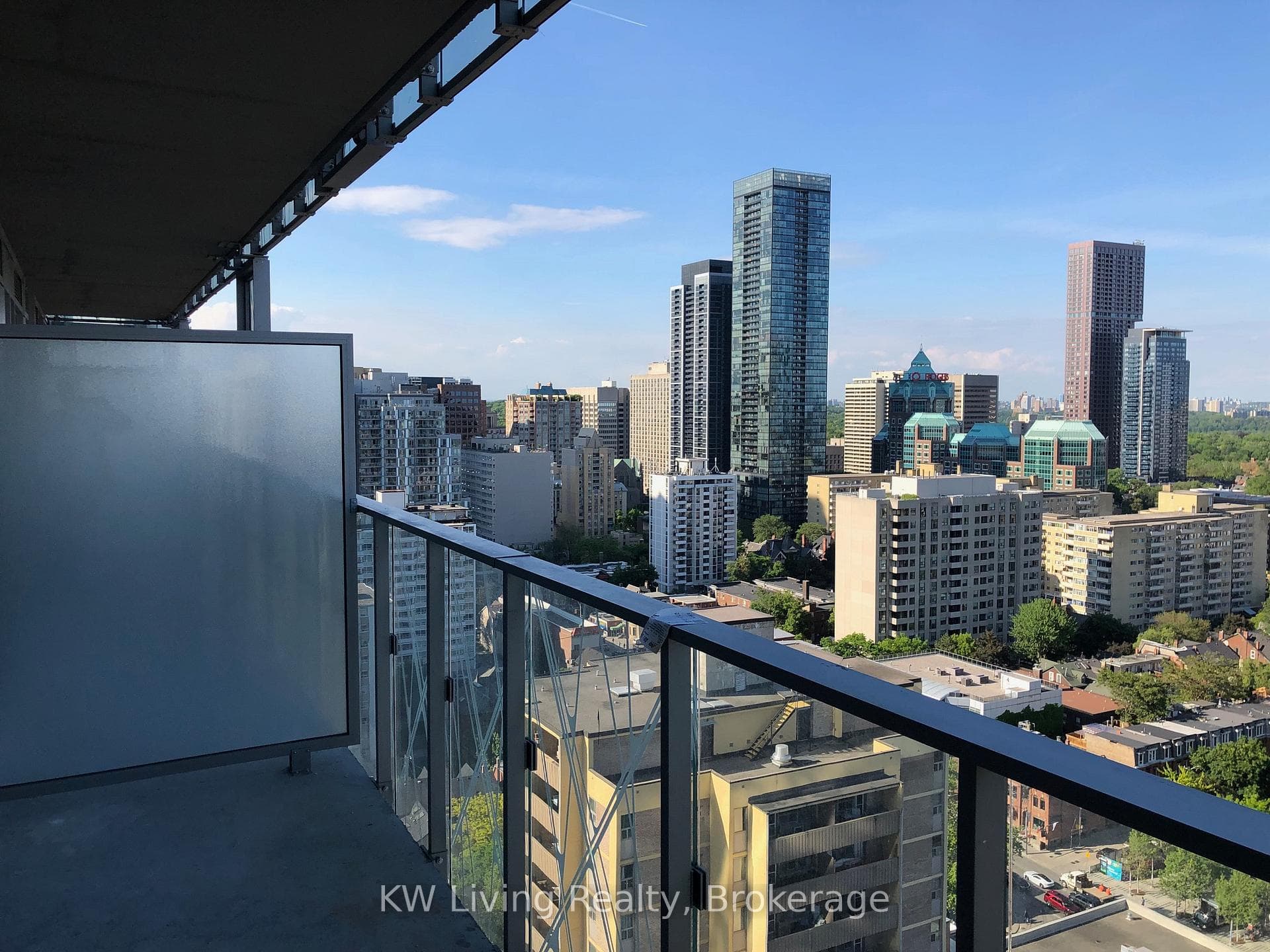 50 Wellesley Street Unit 2807 photo 17