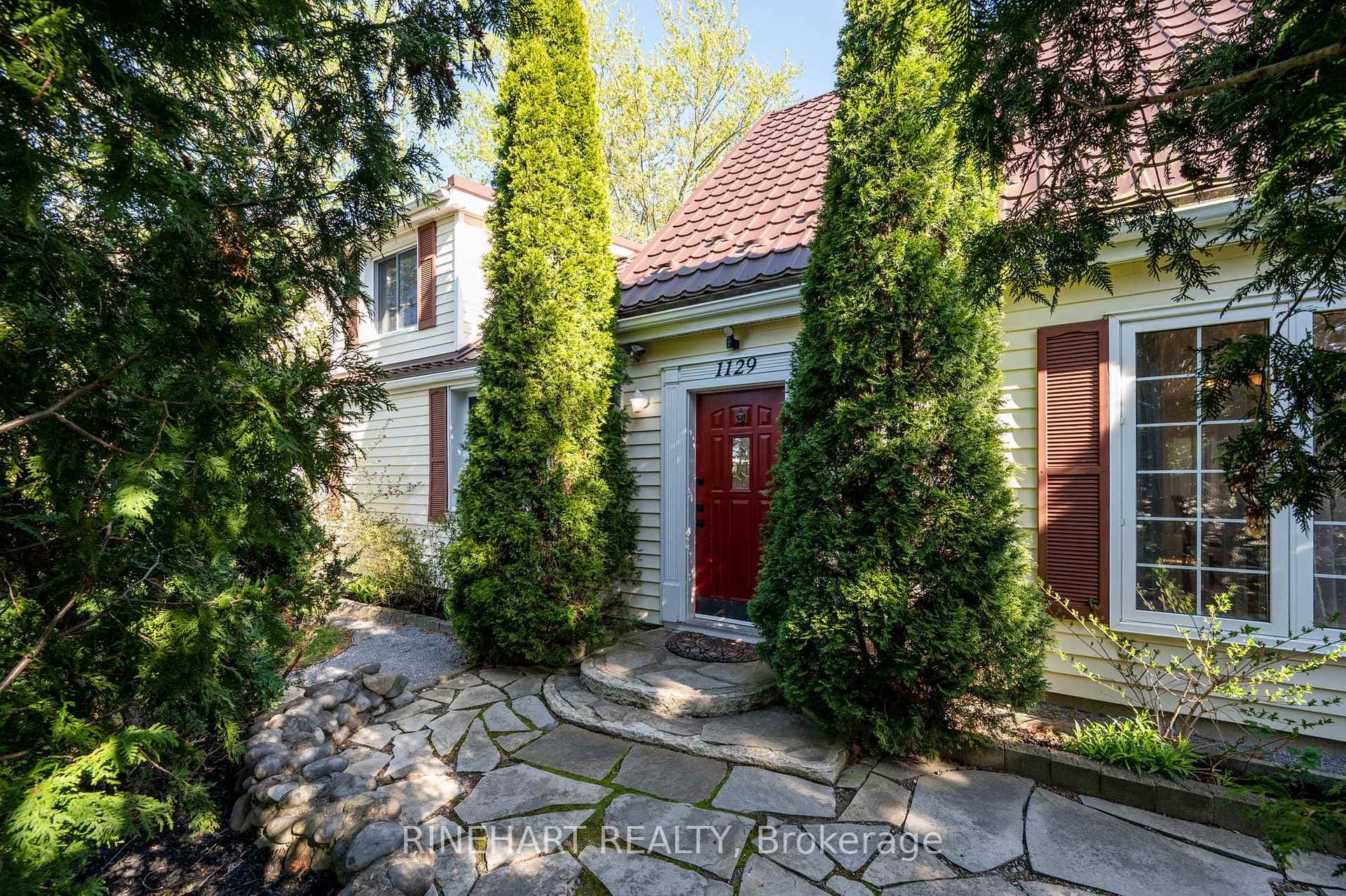 1129 Sunningdale Road photo 1