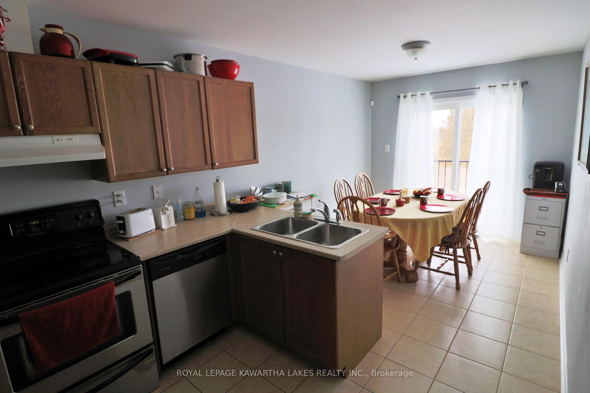 60 COOK Street Unit Upper photo 4