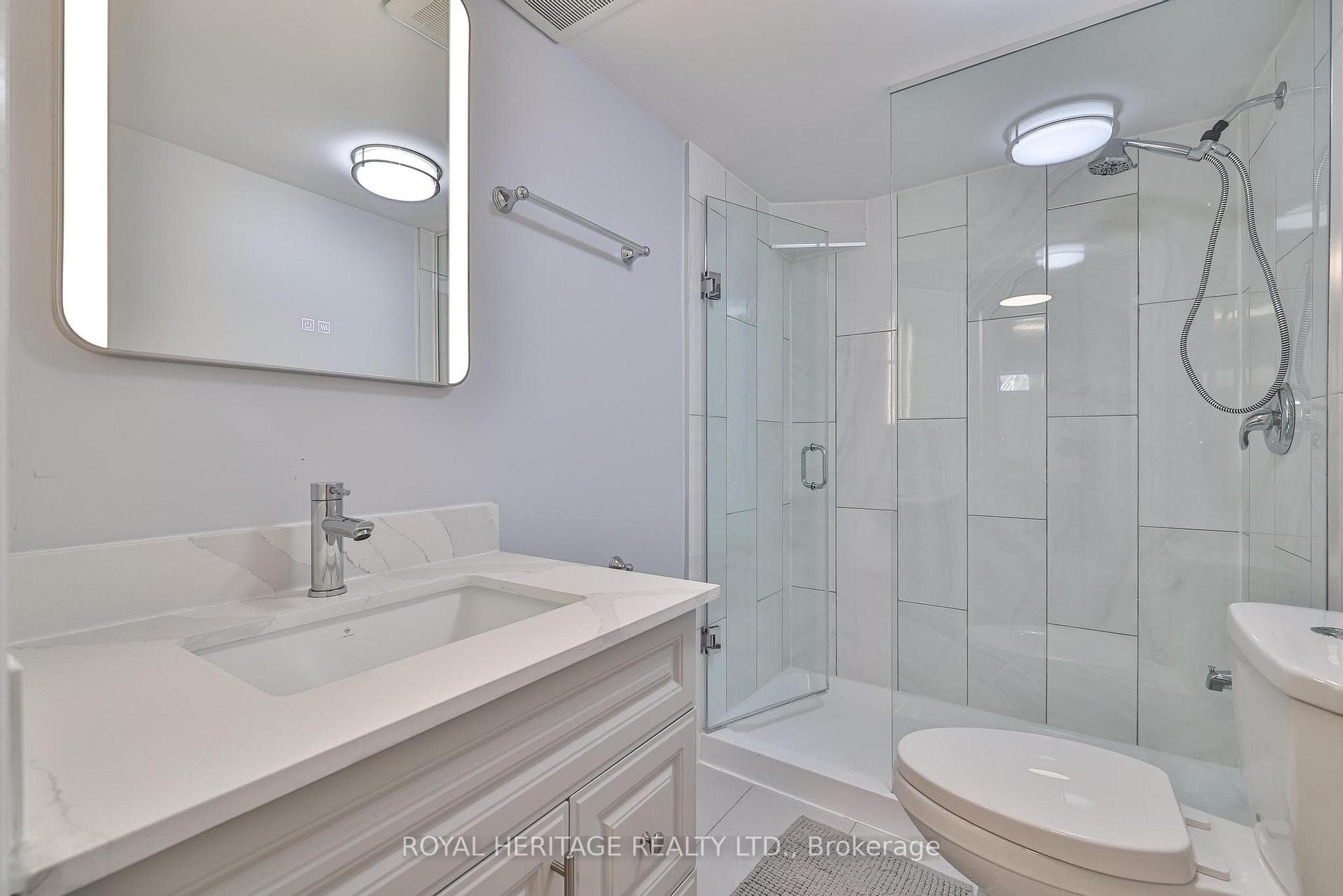 2493 Earl Grey Avenue photo 34