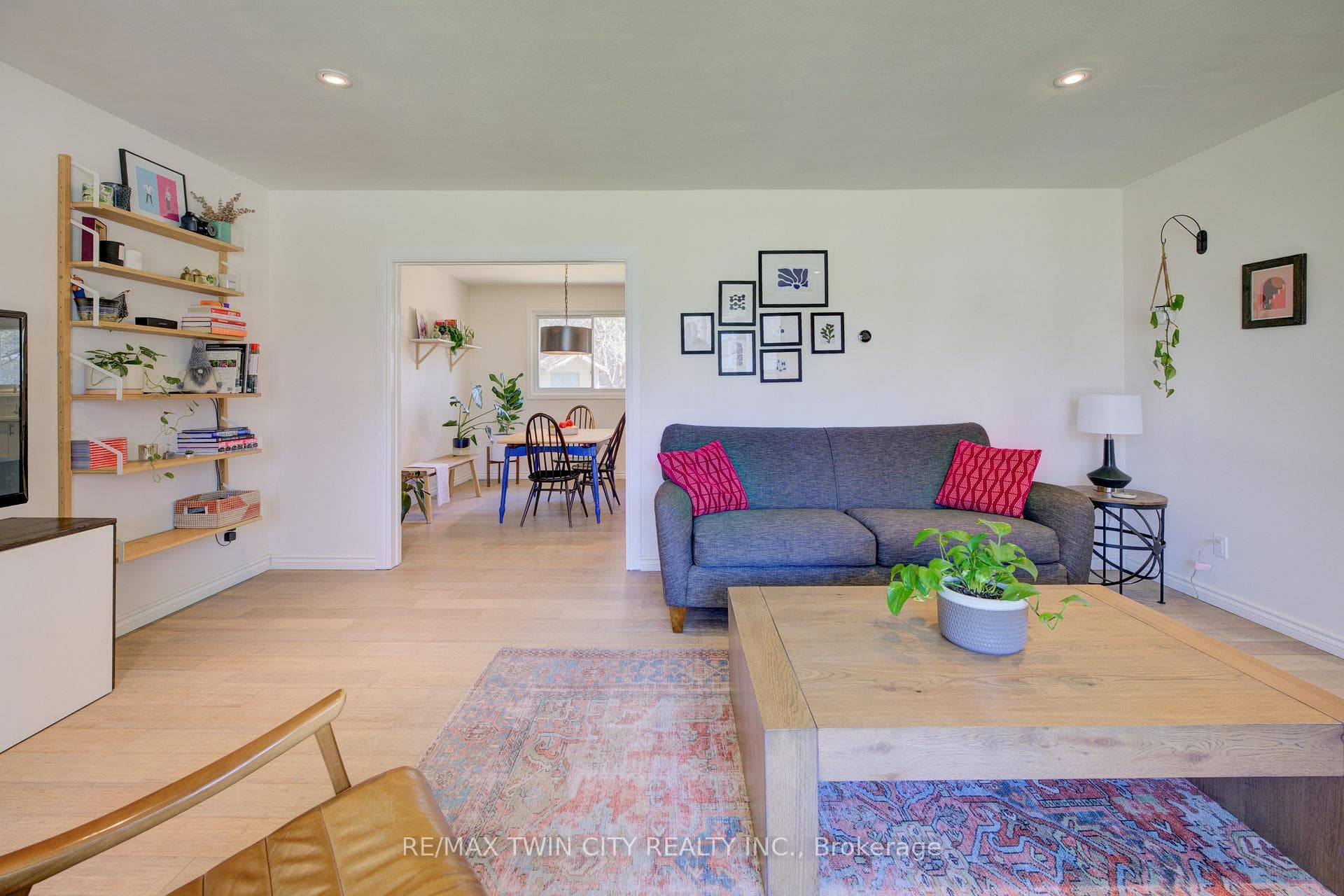 282 Braemore Avenue photo 18