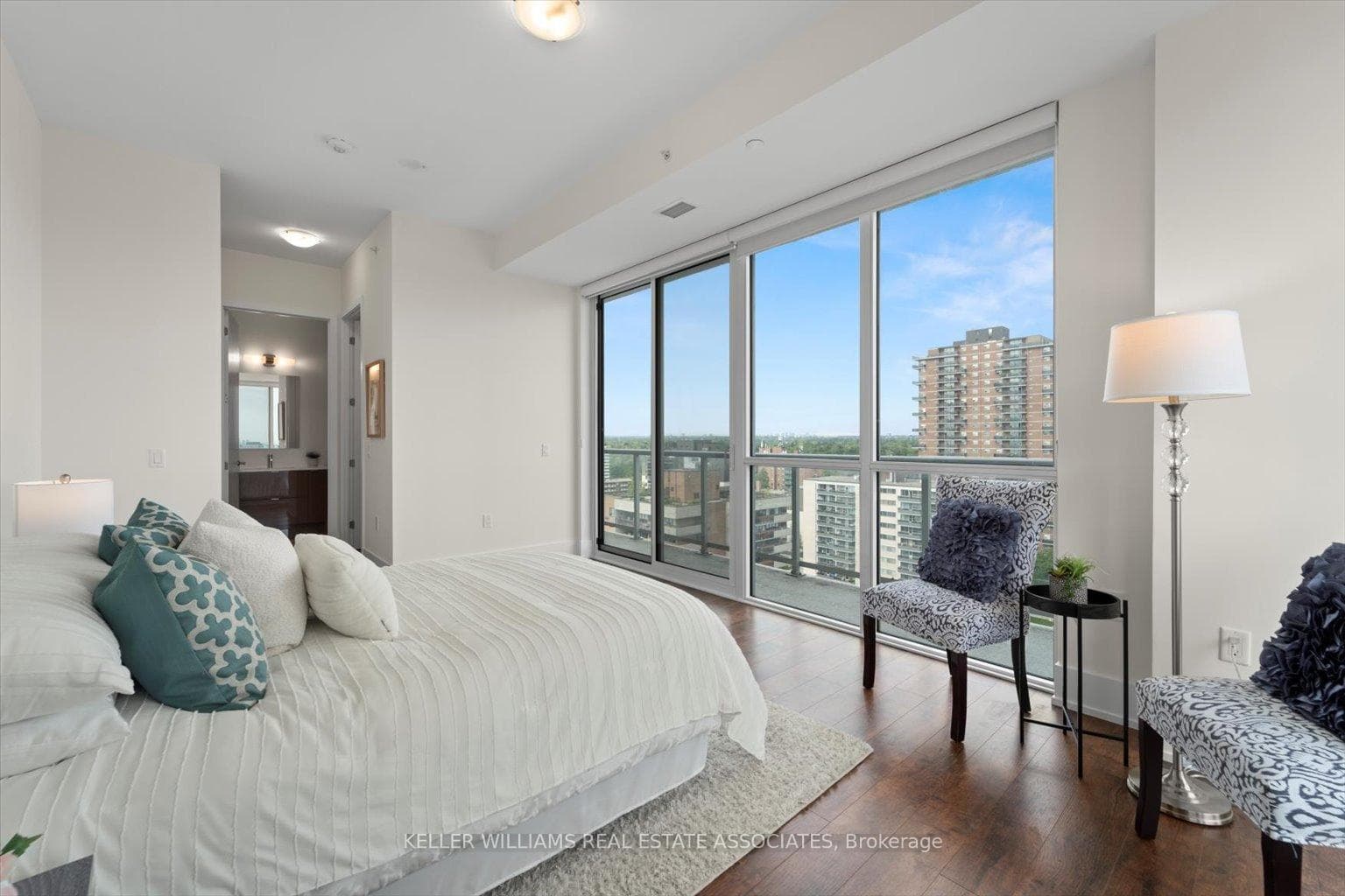 8 Ann Street Unit 1401 photo 30