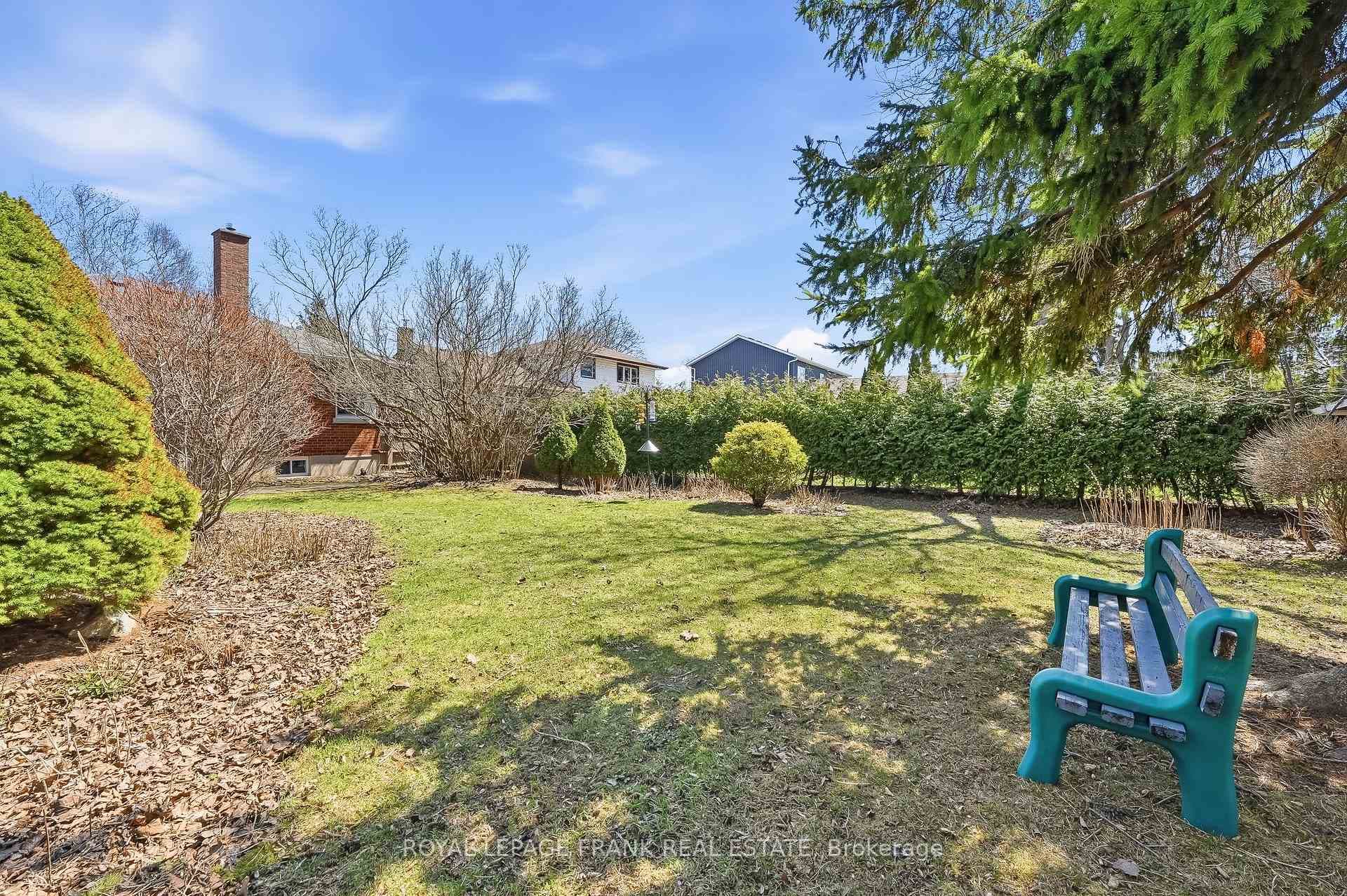 250 Meadow Road photo 33