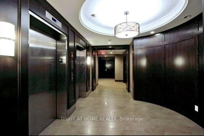 151 Upper Duke Crescent Unit PH03 photo 15