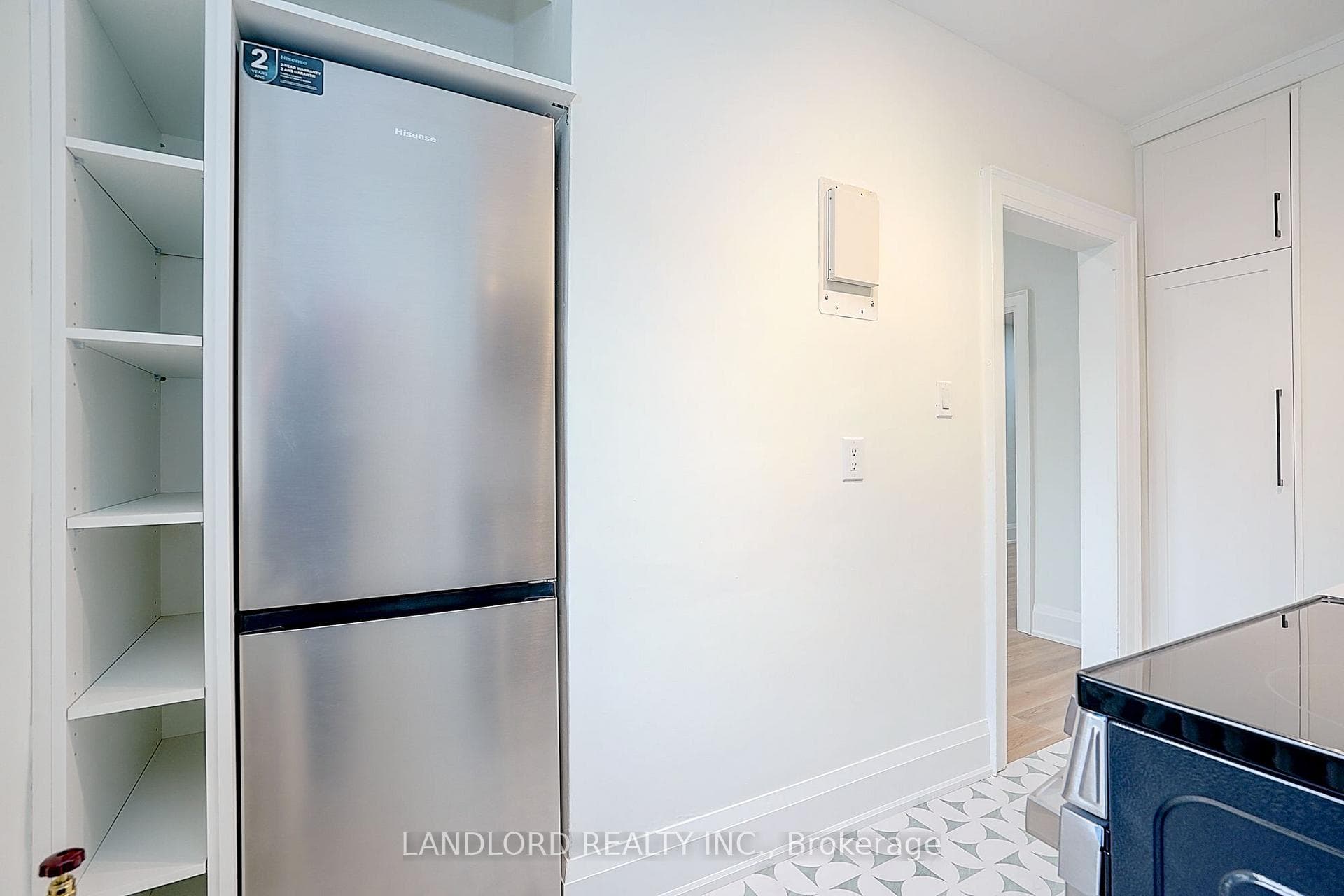 2520 Bloor Street Unit 12 photo 23