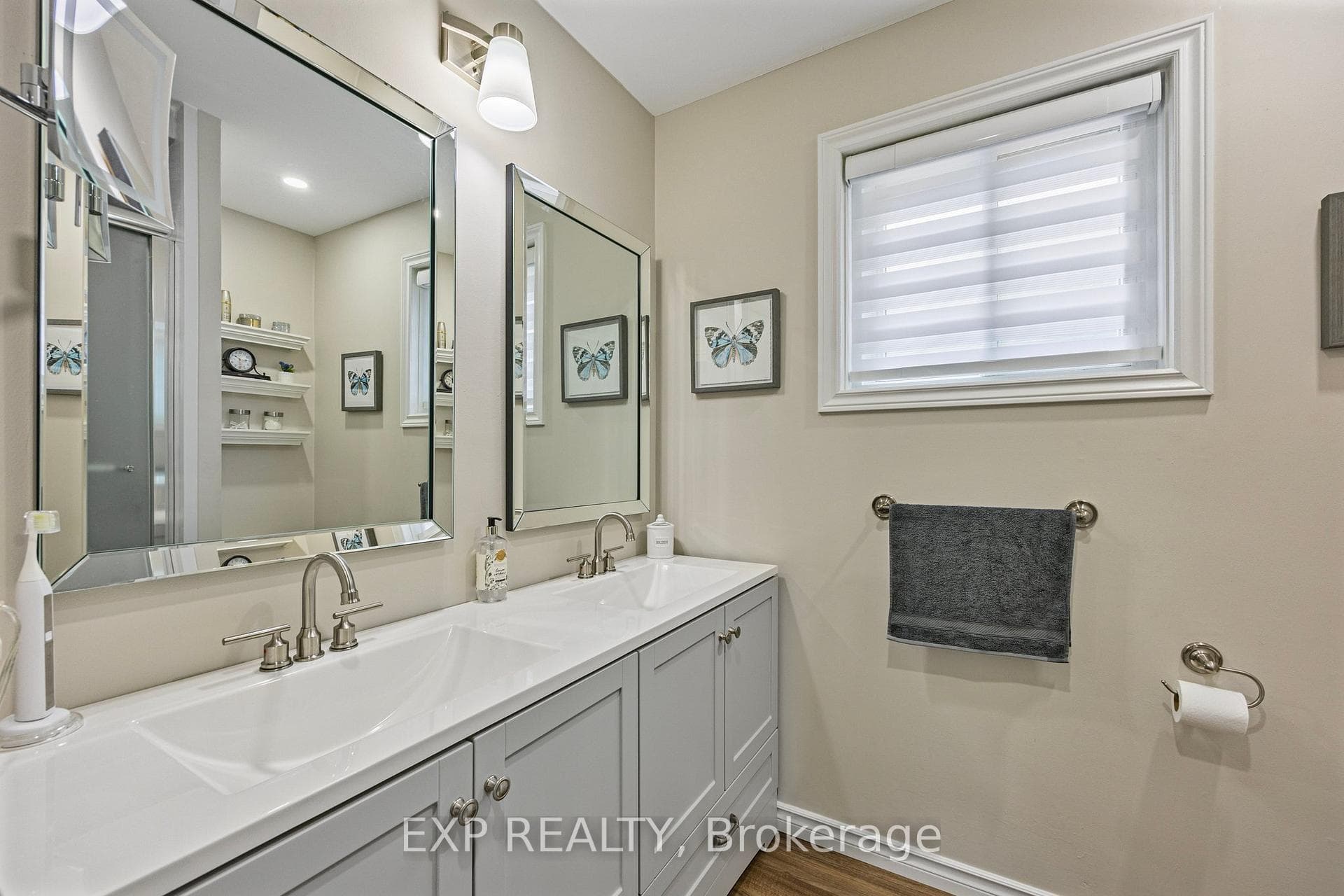 959 Nantyr Drive photo 20