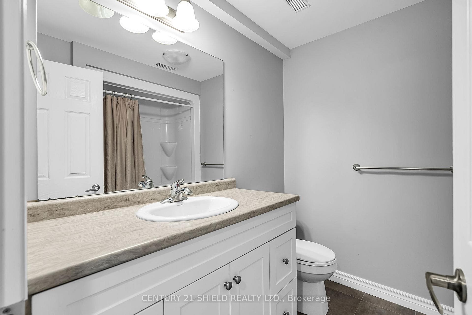 225 Third Street photo 24