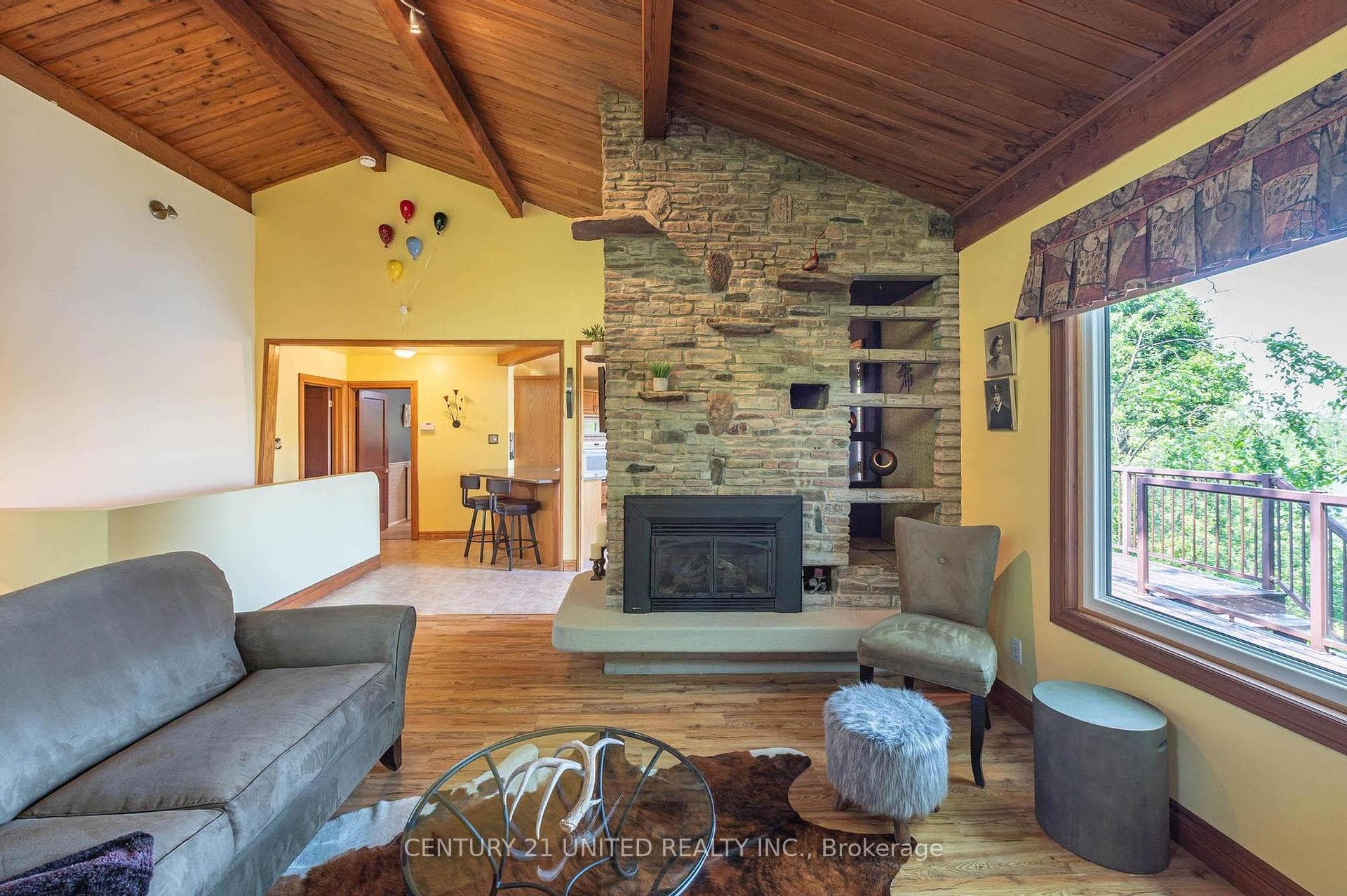 646 Ludgate Street photo 18