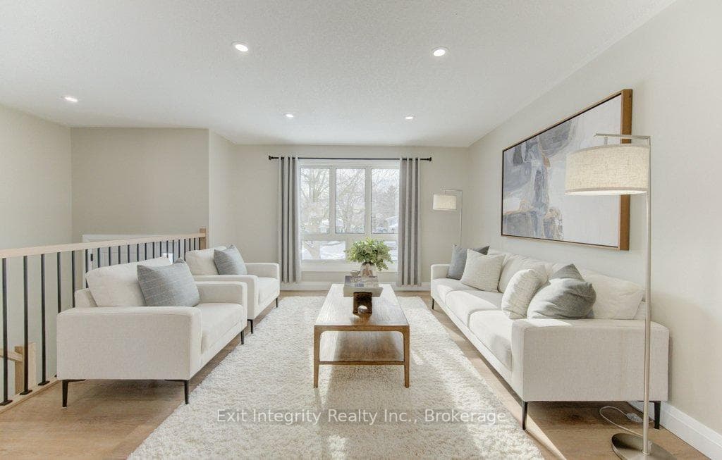 402 Heritage Drive photo 4