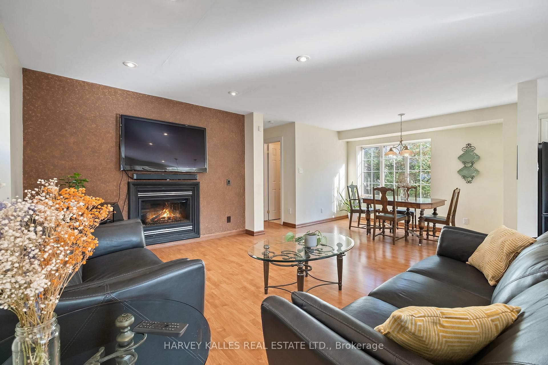 171 Parkhurst Boulevard photo 12