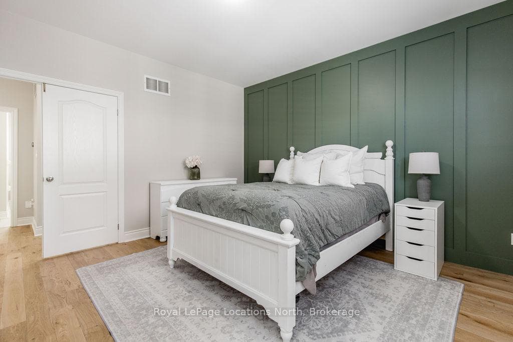 20 GRAND POPLAR Lane photo 23