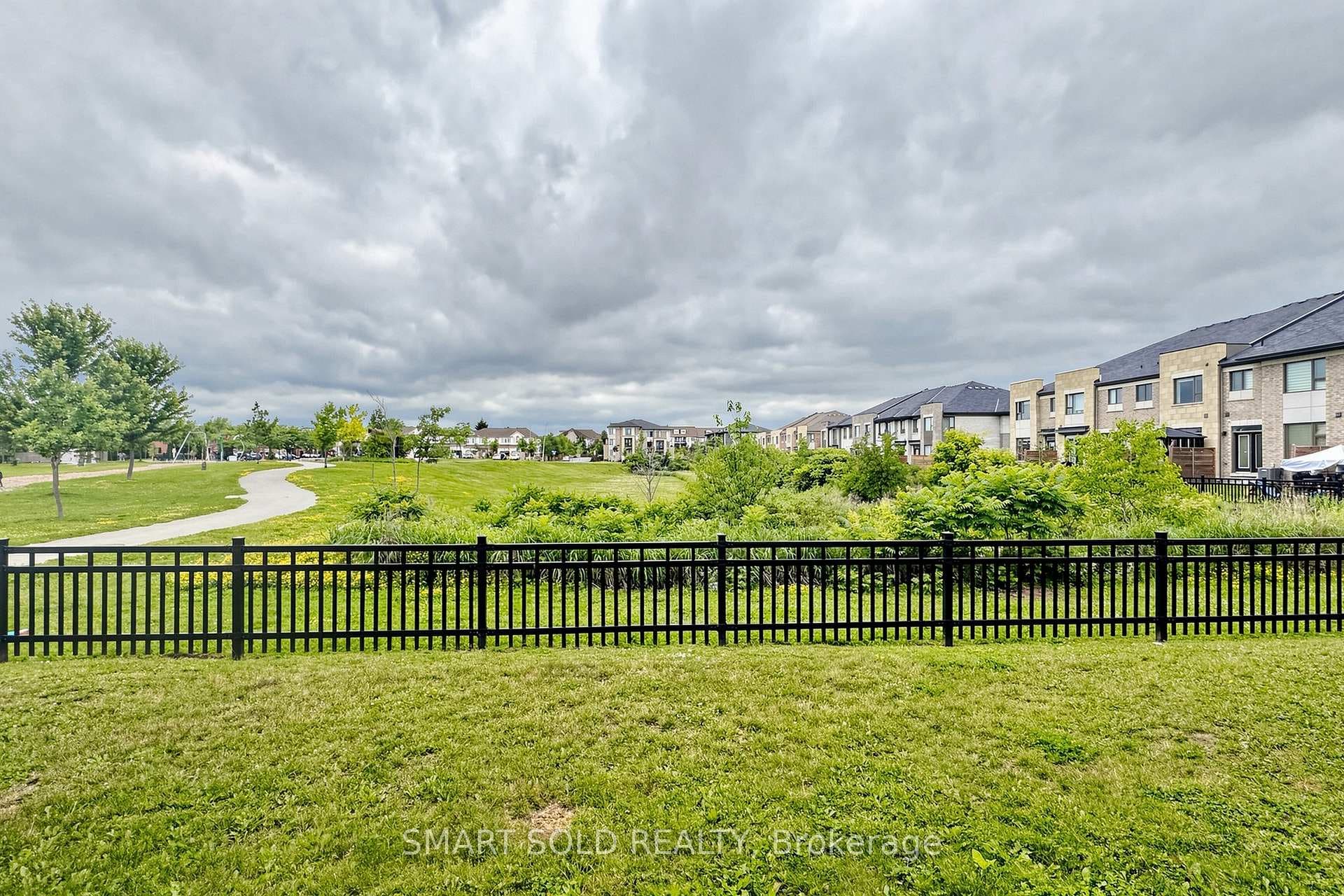 80 Donald Fleming Way photo 37