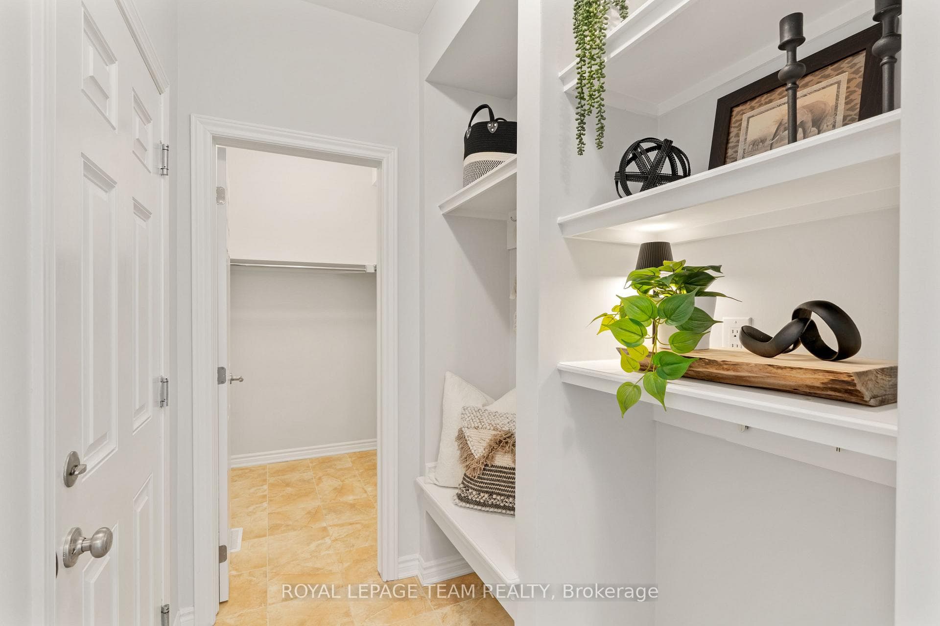 303 Sweetclover Way photo 17