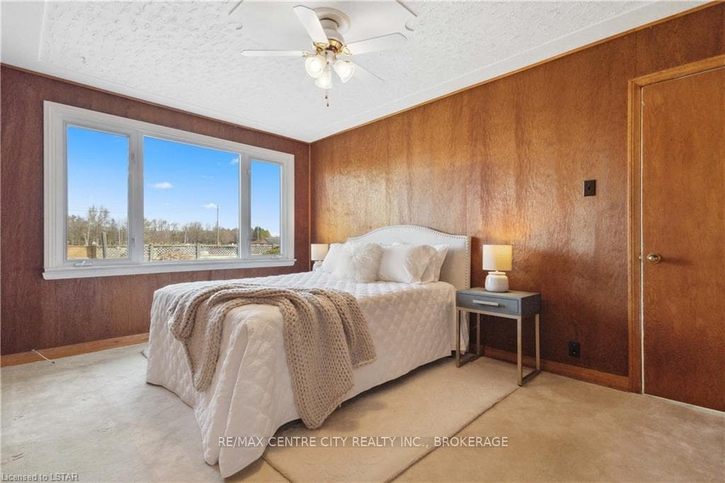 116 ROEHAMPTON Avenue photo 10