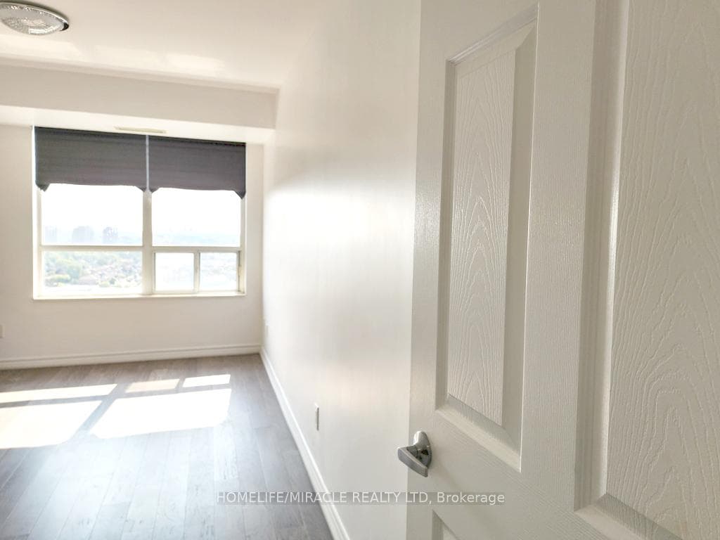 3880 Duke of York Boulevard Unit 2115 photo 19