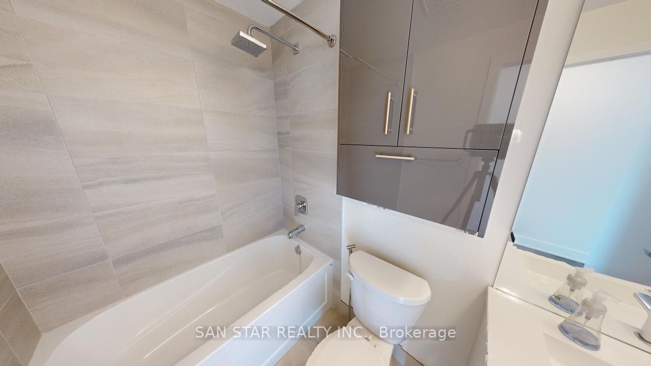 188 Fairview Mall Drive Unit 211 photo 24