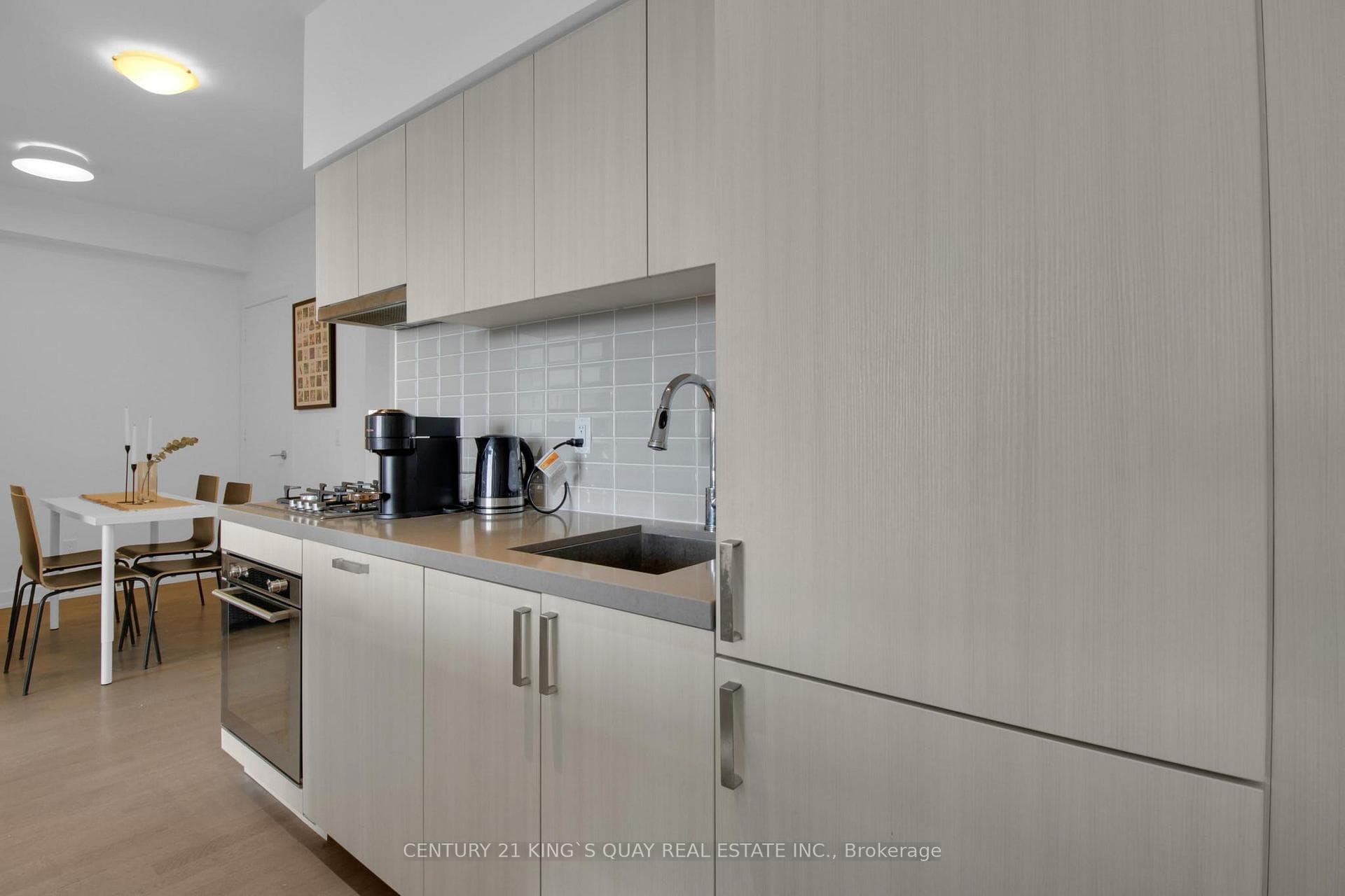 501 St Clair Avenue Unit 1508 photo 8