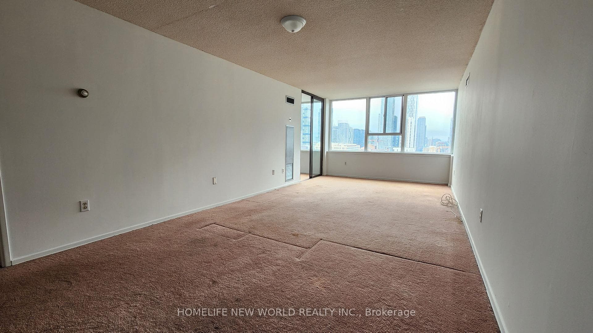 45 Carlton Street Unit 1816 photo 18