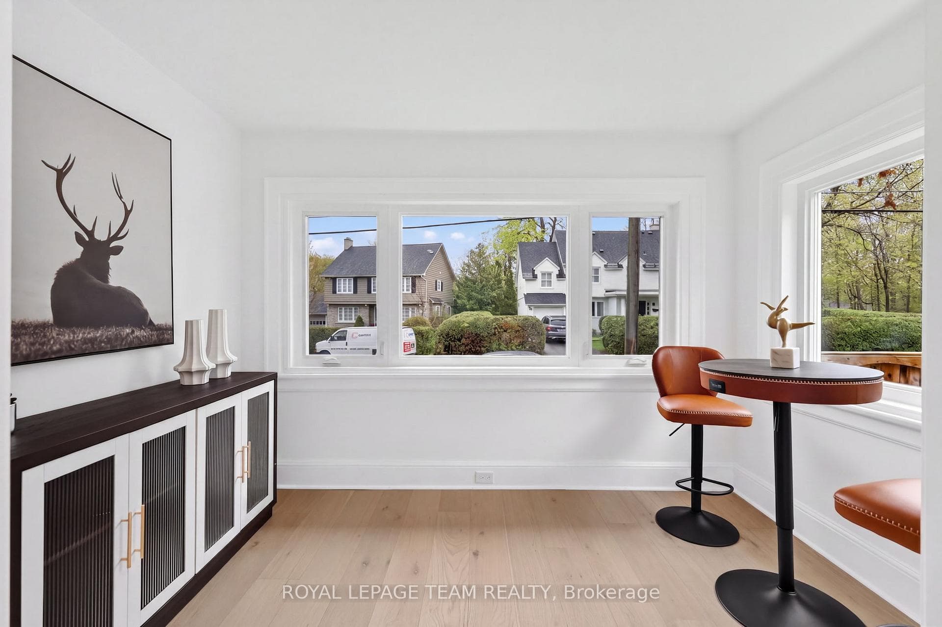 131 Acacia Avenue photo 8