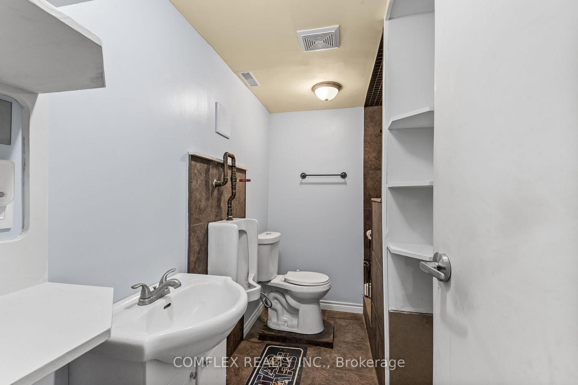 87 Old Colony Drive photo 28