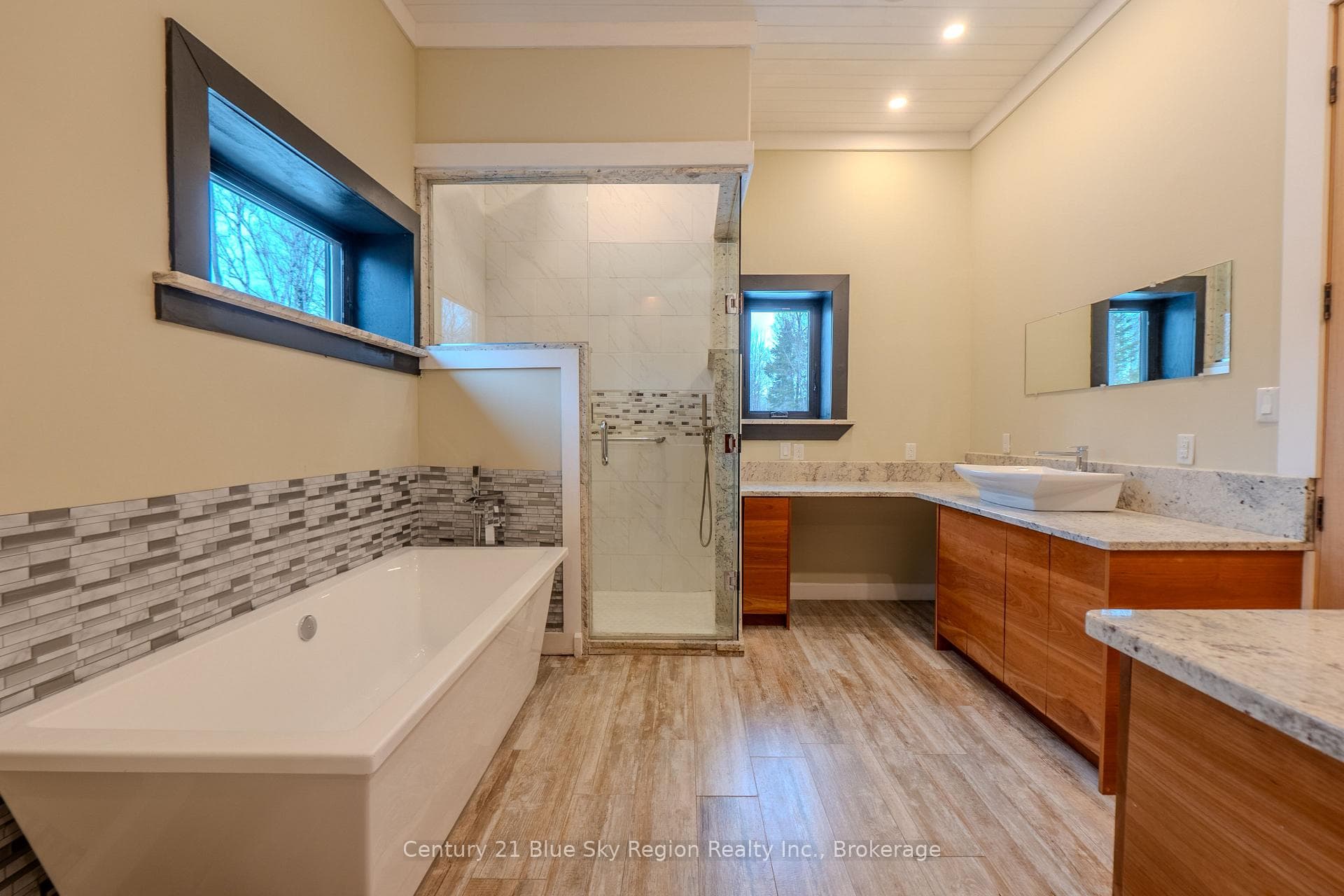 79 Hillcrest Road photo 36