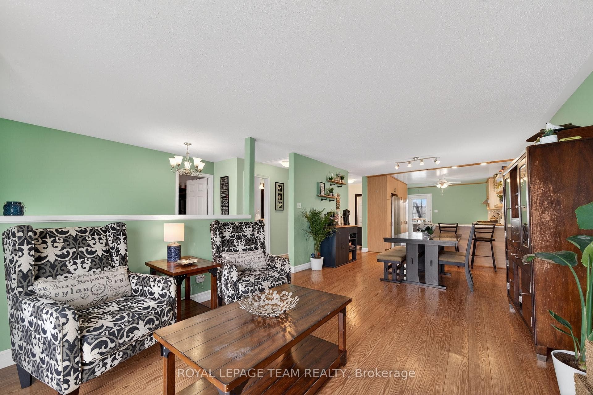 78 Merrick Street photo 6