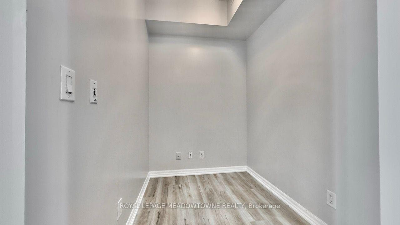 223 Webb Drive Unit 2114 photo 2