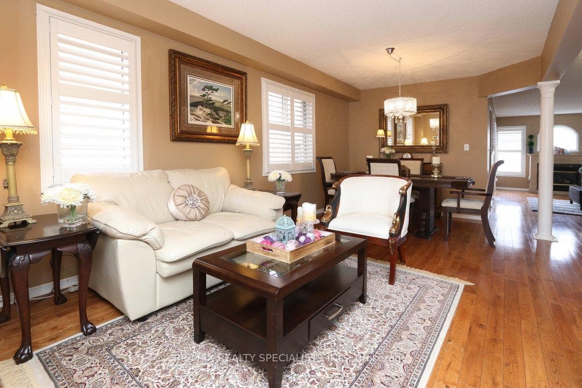 5817 QUESTMAN Hollow photo 6