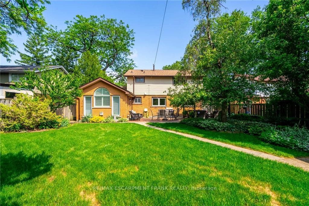 25 Price Avenue photo 37