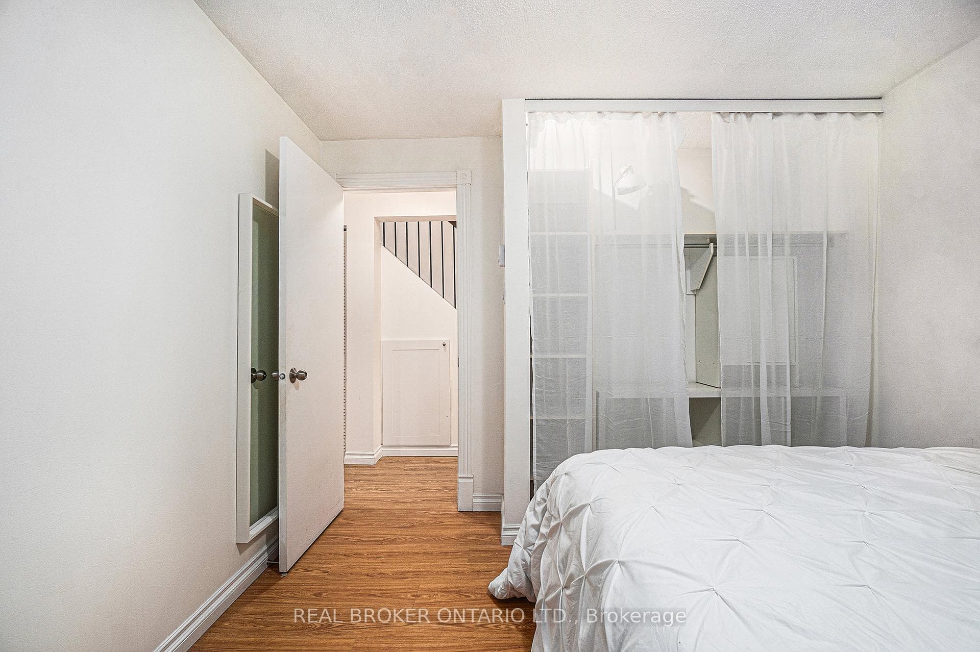 1204 Shillington Avenue Unit 5 photo 10